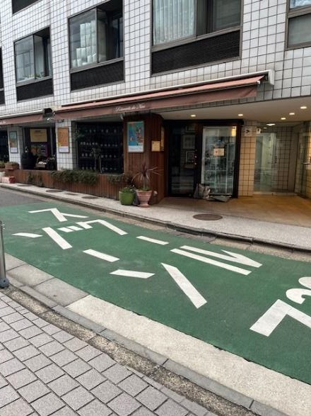 ダニーノ前