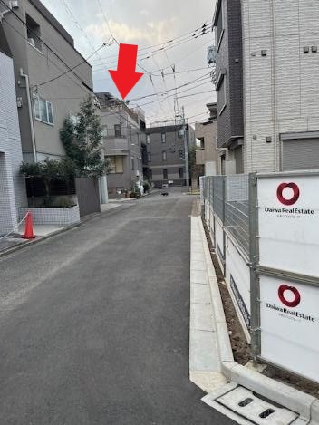 ROCK1STビルが見える角